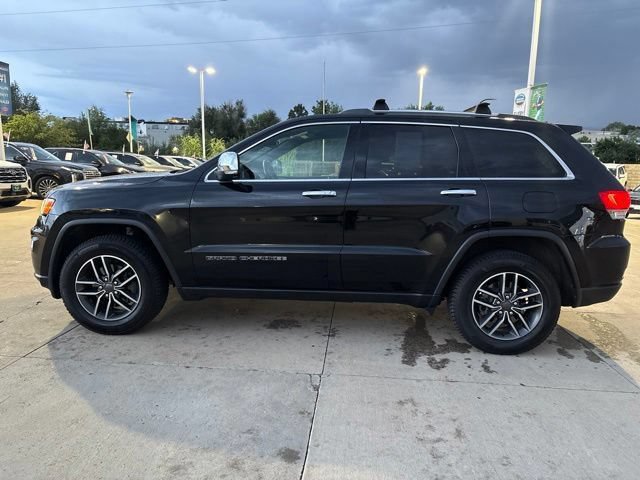 Used 2019 Jeep Grand Cherokee Limited AWD/4WD image 10
