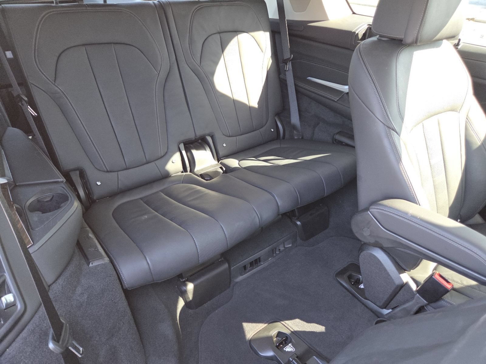 Used 2021 BMW X7 xDrive40i w/ Premium Package AWD/4WD image 23