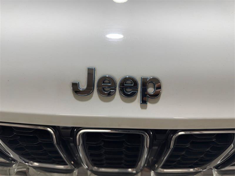 Used 2023 Jeep Grand Cherokee 4WD 4xe image 25