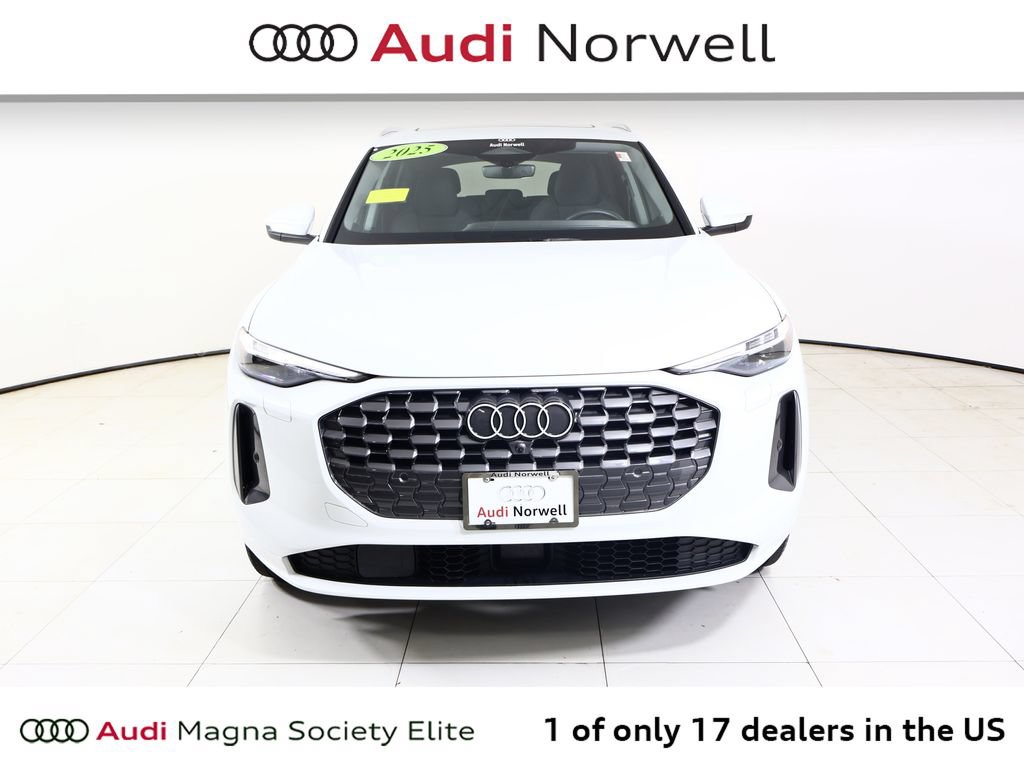 Used 2025 Audi Q5 2.0T w/ Premium Plus AWD/4WD image 11