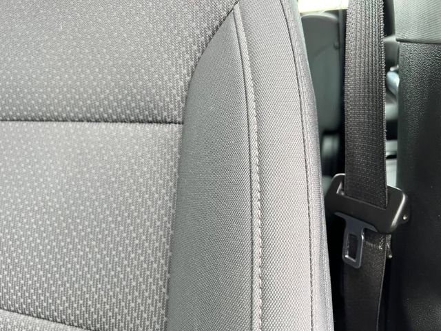 Used 2021 GMC Sierra 2500 4x4 Crew Cab w/ Fleet Convenience Package image 16