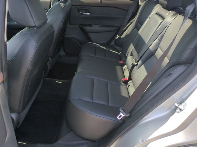 Used 2023 Nissan Rogue SV w/ SV Premium Package FWD image 28