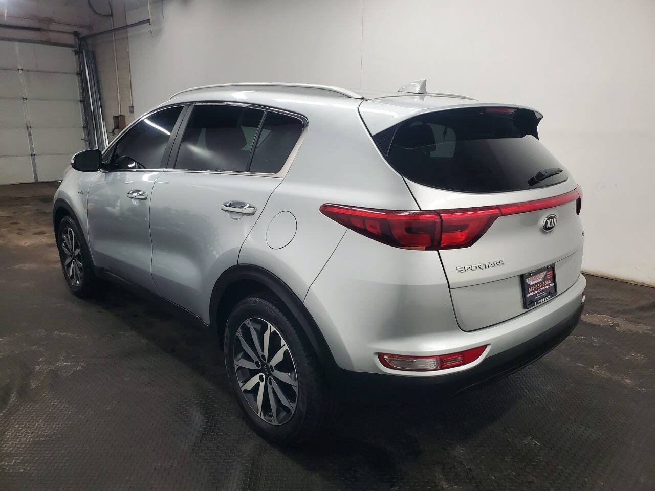 Used 2018 Kia Sportage EX AWD/4WD image 5