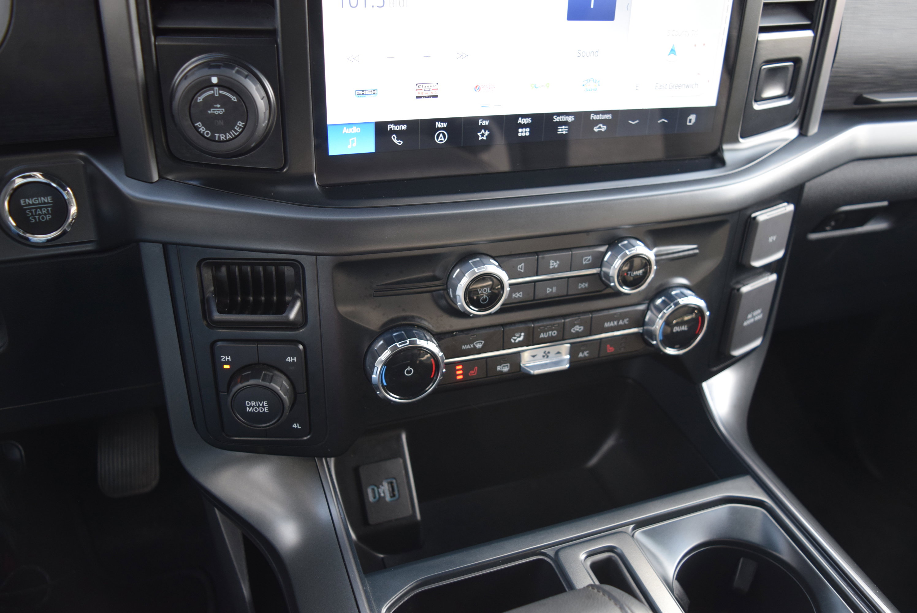 Used 2024 Ford F150 XLT w/ Equipment Group 302A MID image 15