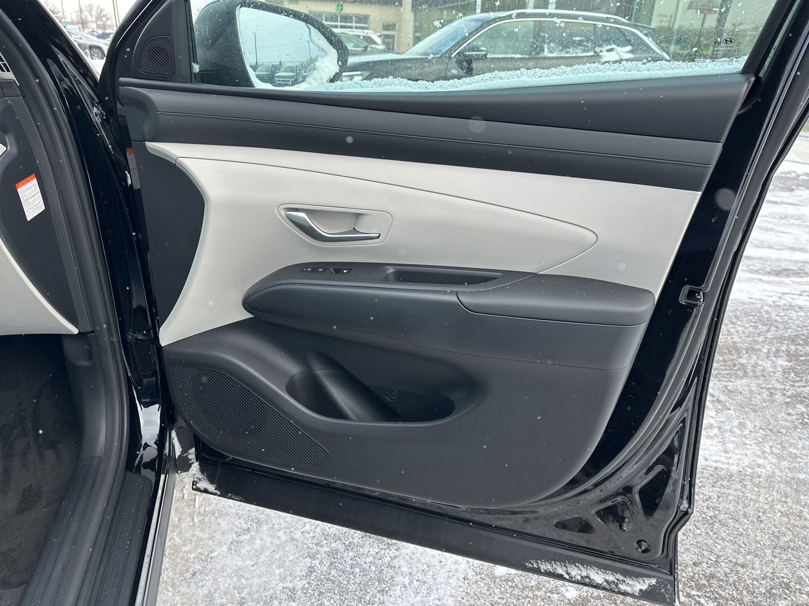 New 2026 Hyundai Tucson Blue SE image 36