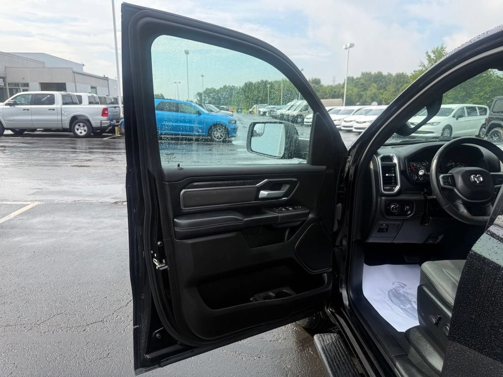 Used 2024 RAM 1500 Big Horn AWD/4WD image 12