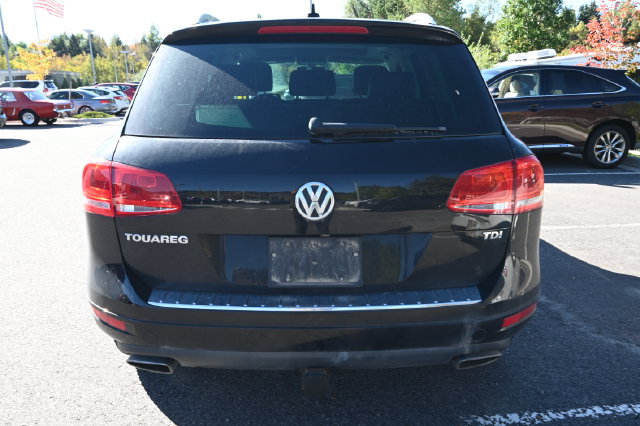 Used 2013 Volkswagen Touareg TDI AWD/4WD image 5