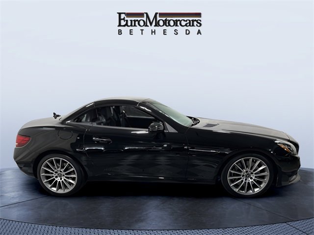 Used 2020 Mercedes-Benz SLC 300 image 6