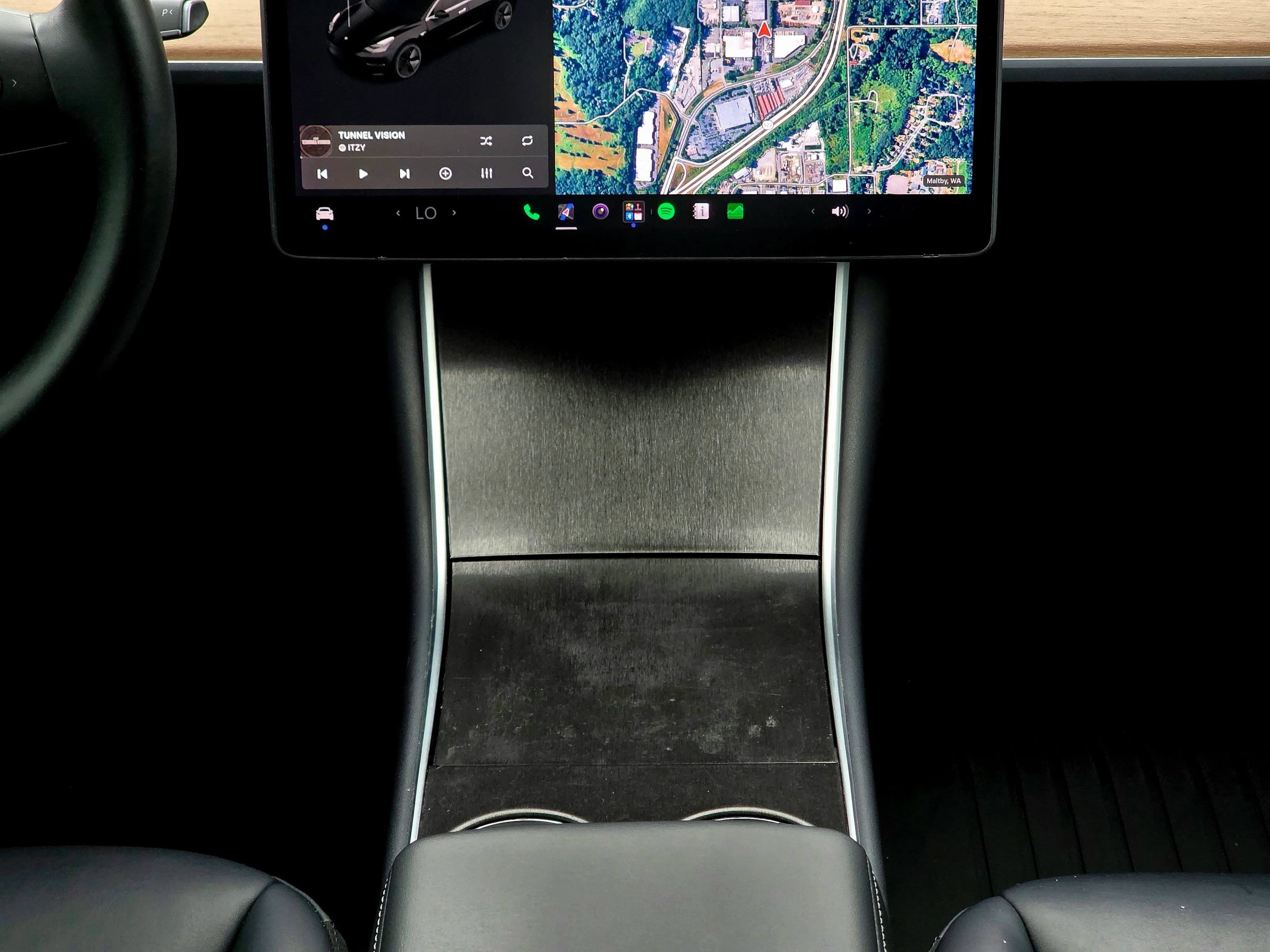 Used 2018 Tesla Model 3 Long Range AWD/4WD image 32