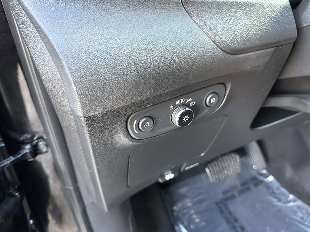 Certified 2023 Buick Encore GX Preferred w/ Cold Weather Comfort Package image 20