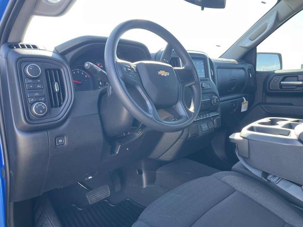 New 2026 Chevrolet Silverado 1500 Custom w/ Turbomax Blackout Package image 10