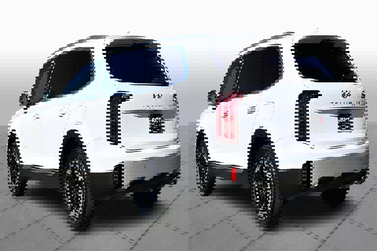 Used 2024 Kia Telluride S w/ S Sunroof Package image 11