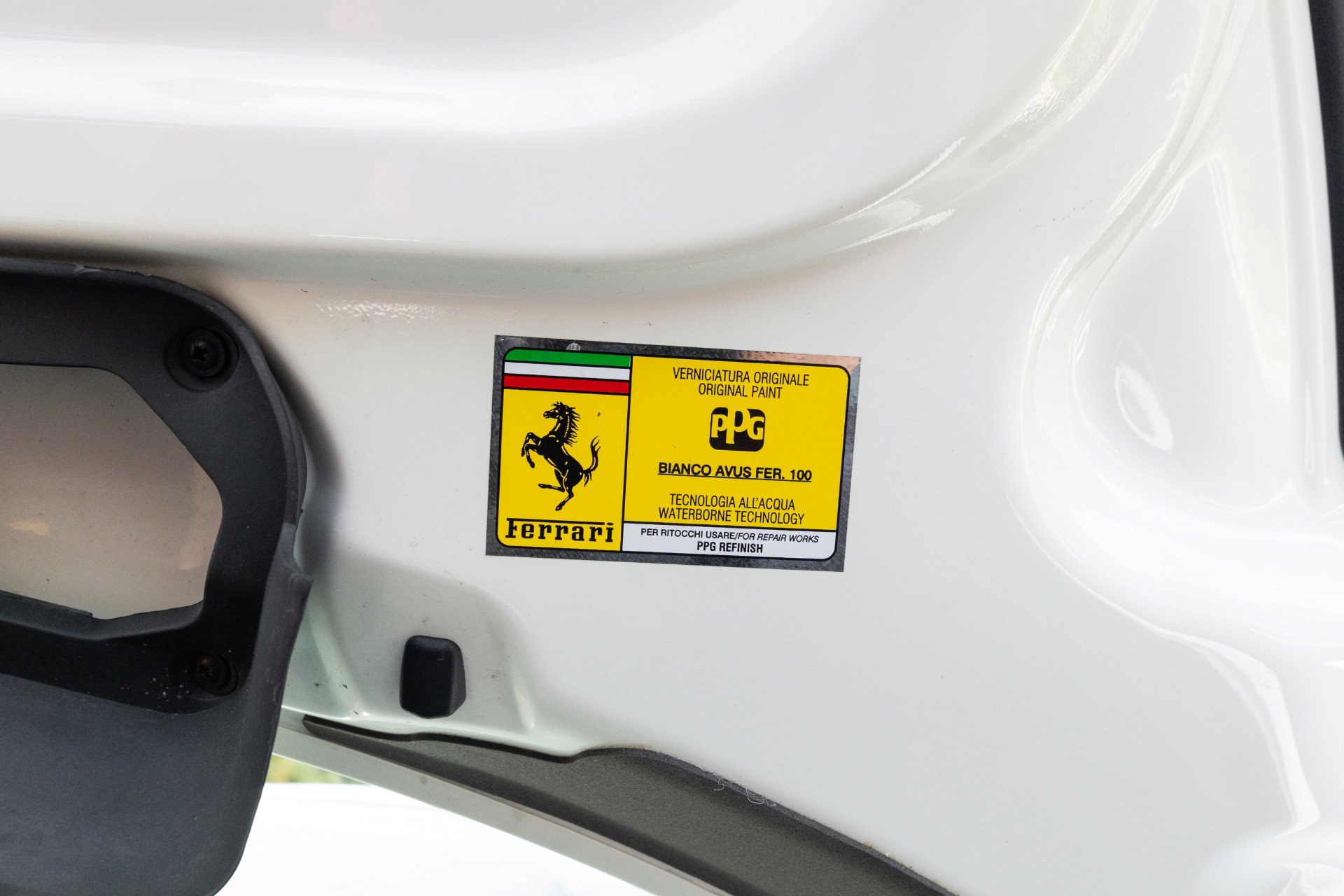 Used 2016 Ferrari 488 GTB RWD image 70