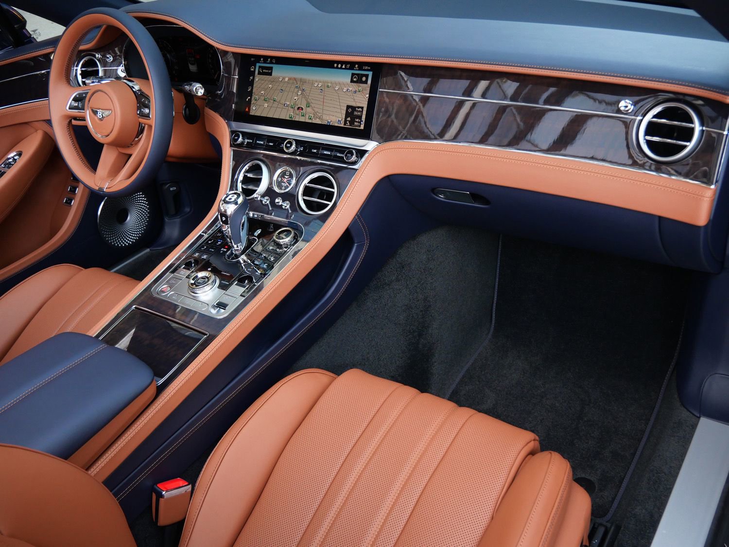 New 2026 Bentley Continental GTC AWD/4WD image 2