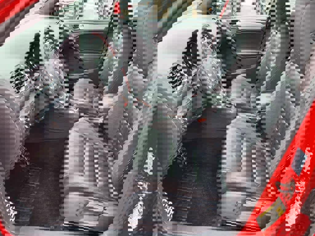 Used 2013 Volkswagen GTI Autobahn image 14