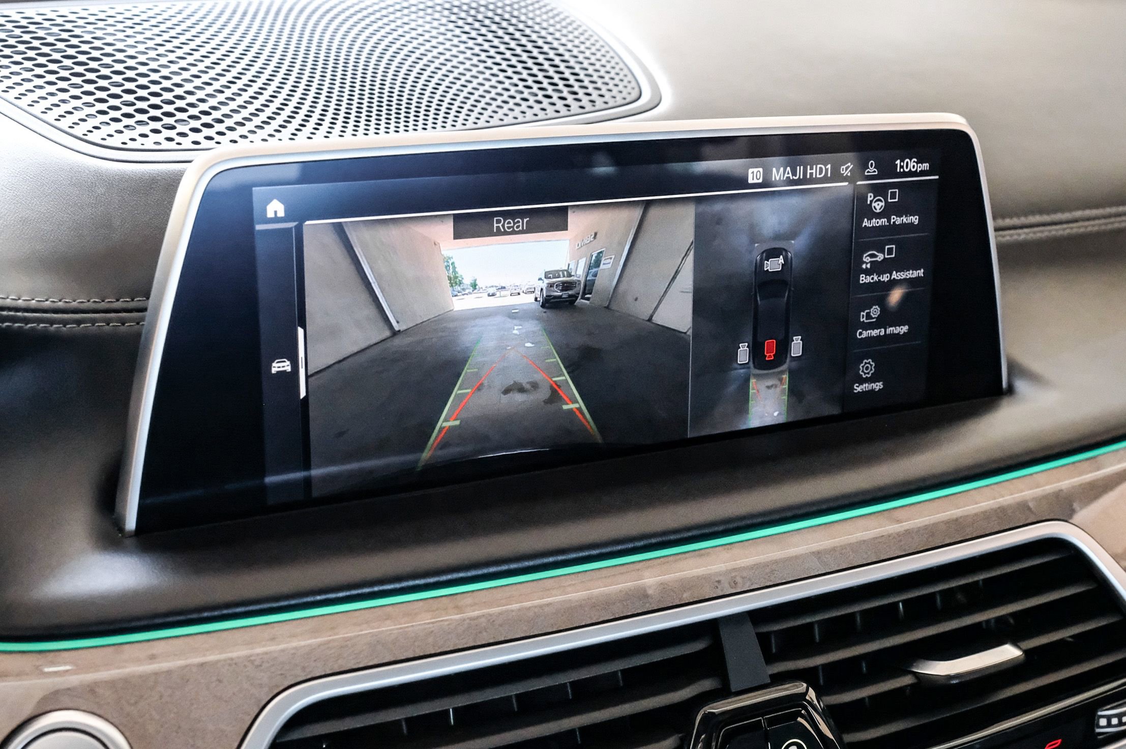 Used 2020 BMW 750i xDrive w/ Executive Package AWD/4WD image 20