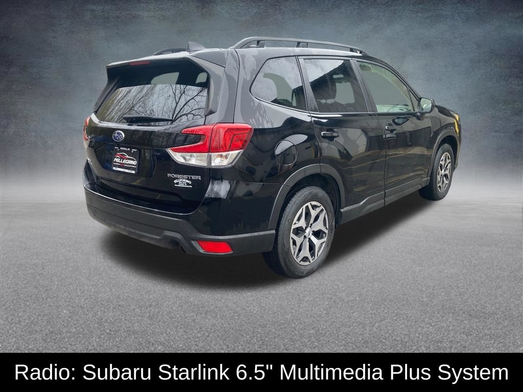 Used 2023 Subaru Forester Premium AWD/4WD image 6