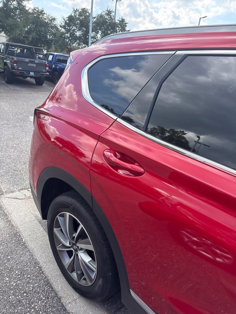 Used 2020 Hyundai Santa Fe SEL w/ Convenience Package FWD image 9
