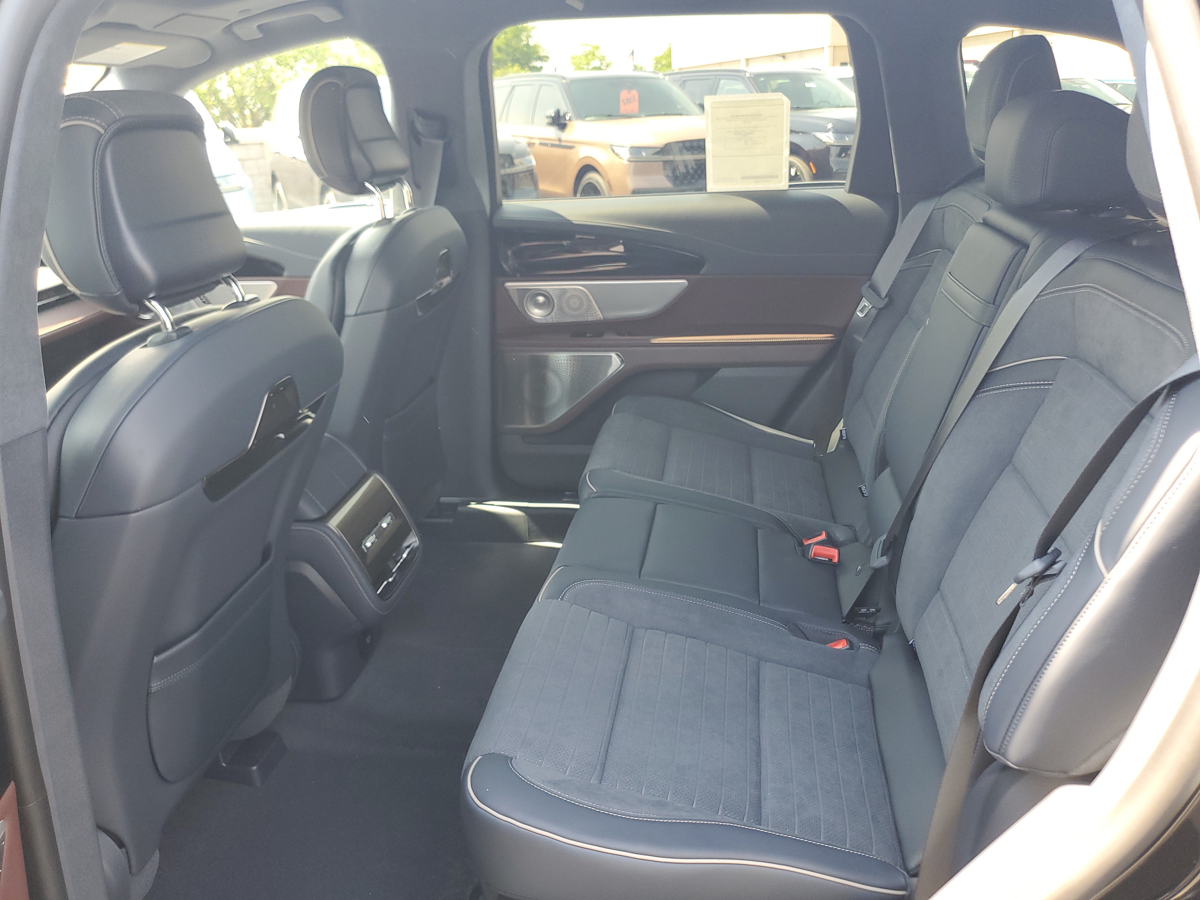 New 2026 Lincoln Nautilus Black Label AWD/4WD image 28