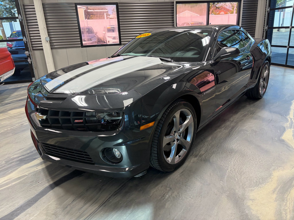 Used 2013 Chevrolet Camaro SS w/ RS Package RWD image 3