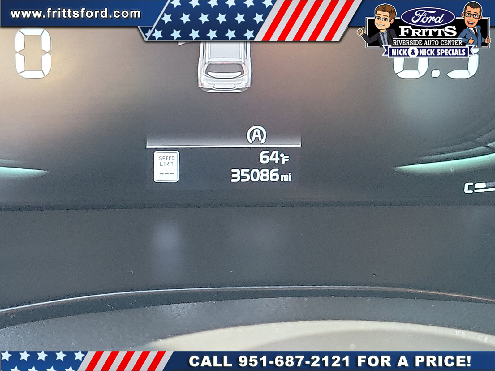 Used 2023 Kia Soul LX FWD image 2