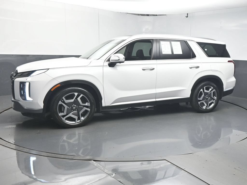 Used 2024 Hyundai Palisade Limited FWD image 4