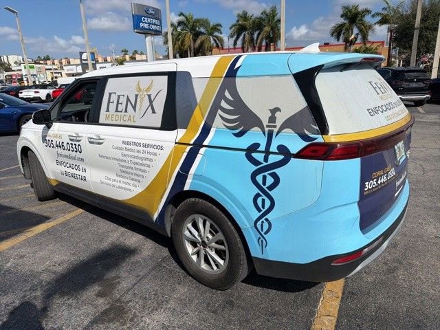 Used 2022 Kia Carnival LX image 11