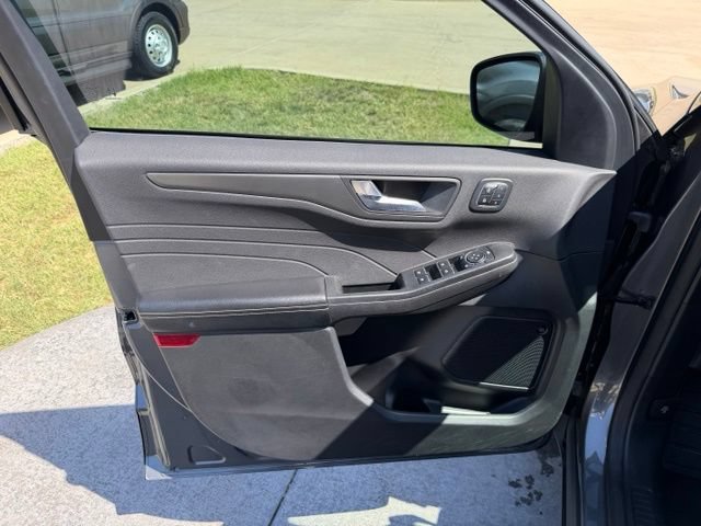 Certified 2023 Ford Escape Active w/ Tech Pack #2 FWD image 8
