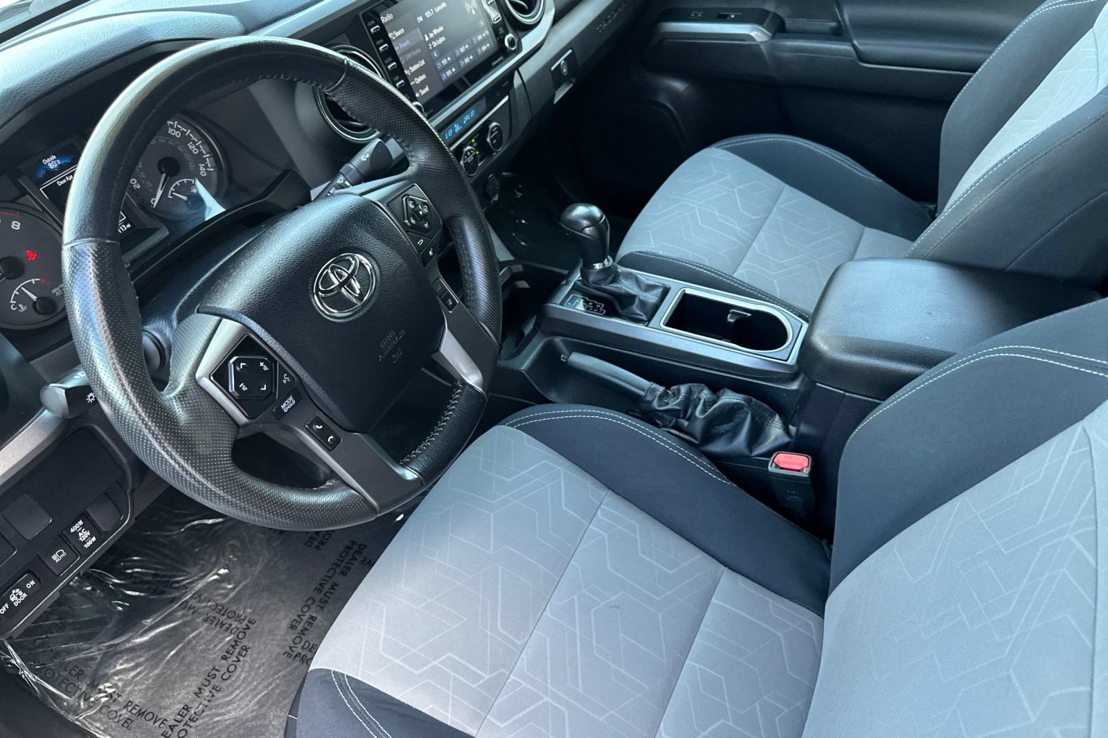 Certified 2022 Toyota Tacoma TRD Off-Road w/ Technology Package AWD/4WD image 10