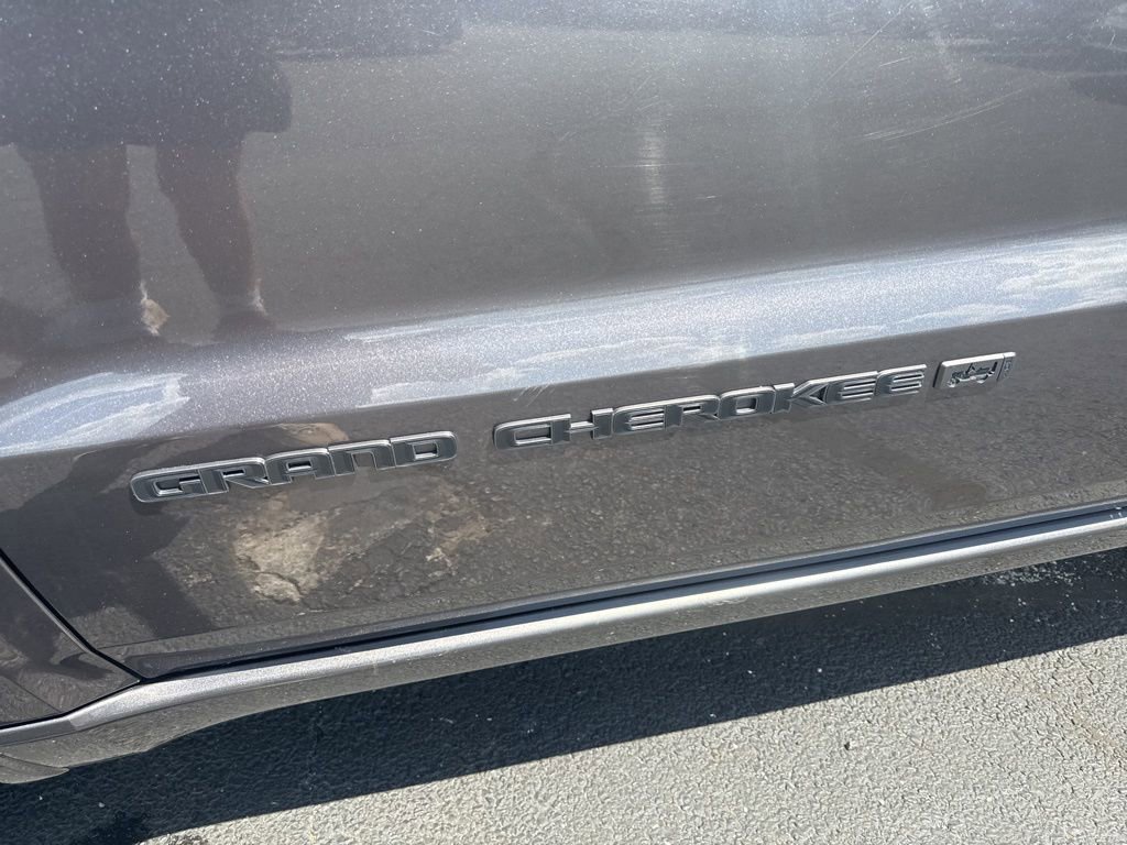 Used 2021 Jeep Grand Cherokee Limited w/ Quick Order Package 2GK 80th image 10