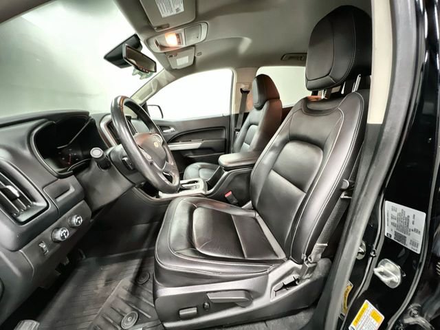 Certified 2022 Chevrolet Colorado LT w/ Luxury Package AWD/4WD image 18