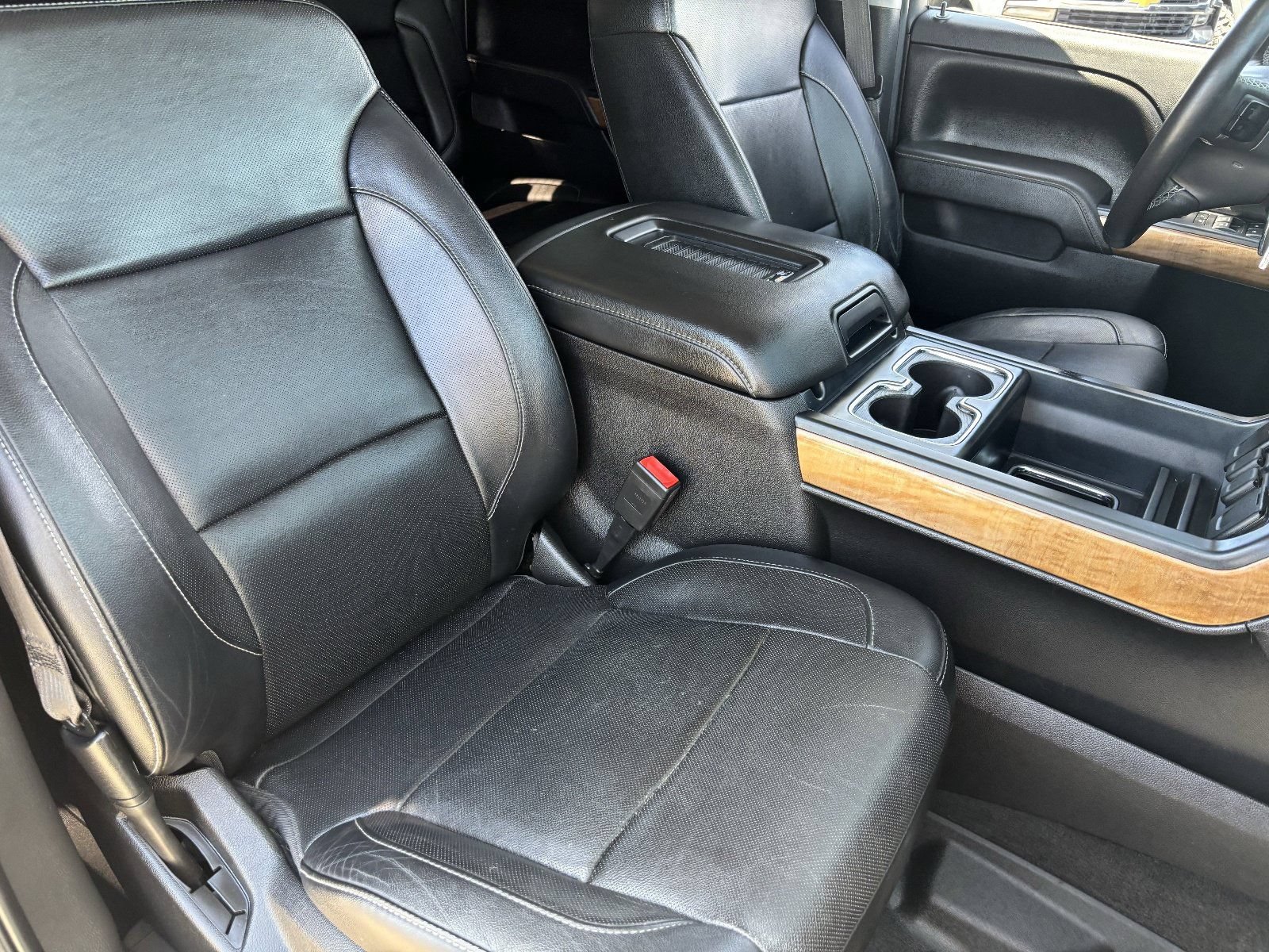 Used 2017 Chevrolet Silverado 1500 LTZ w/ Texas Edition AWD/4WD image 11