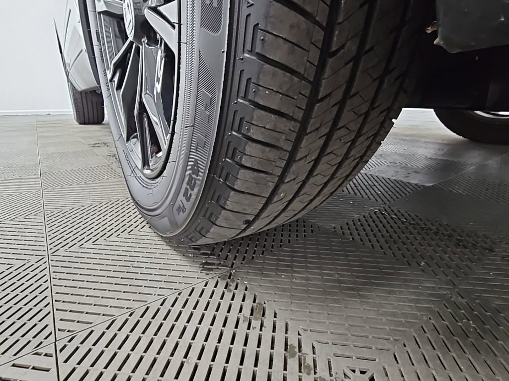 Used 2025 Honda CR-V Sport-L image 49