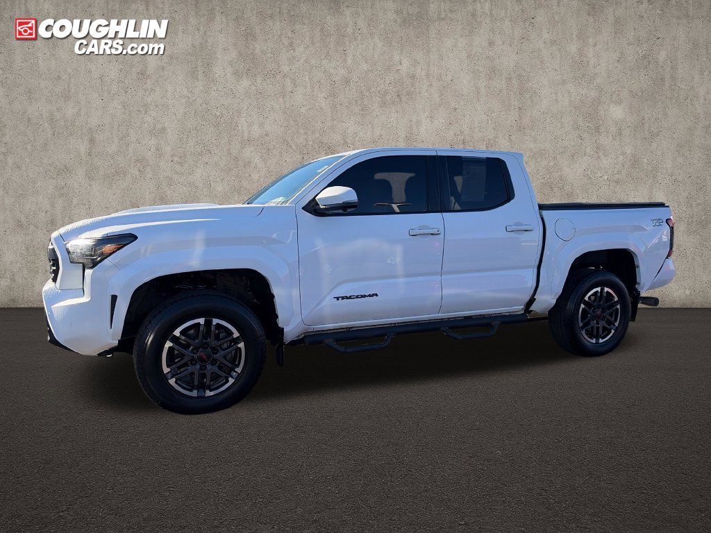 Used 2024 Toyota Tacoma TRD Sport w/ TRD Sport Premium Package AWD/4WD image 4