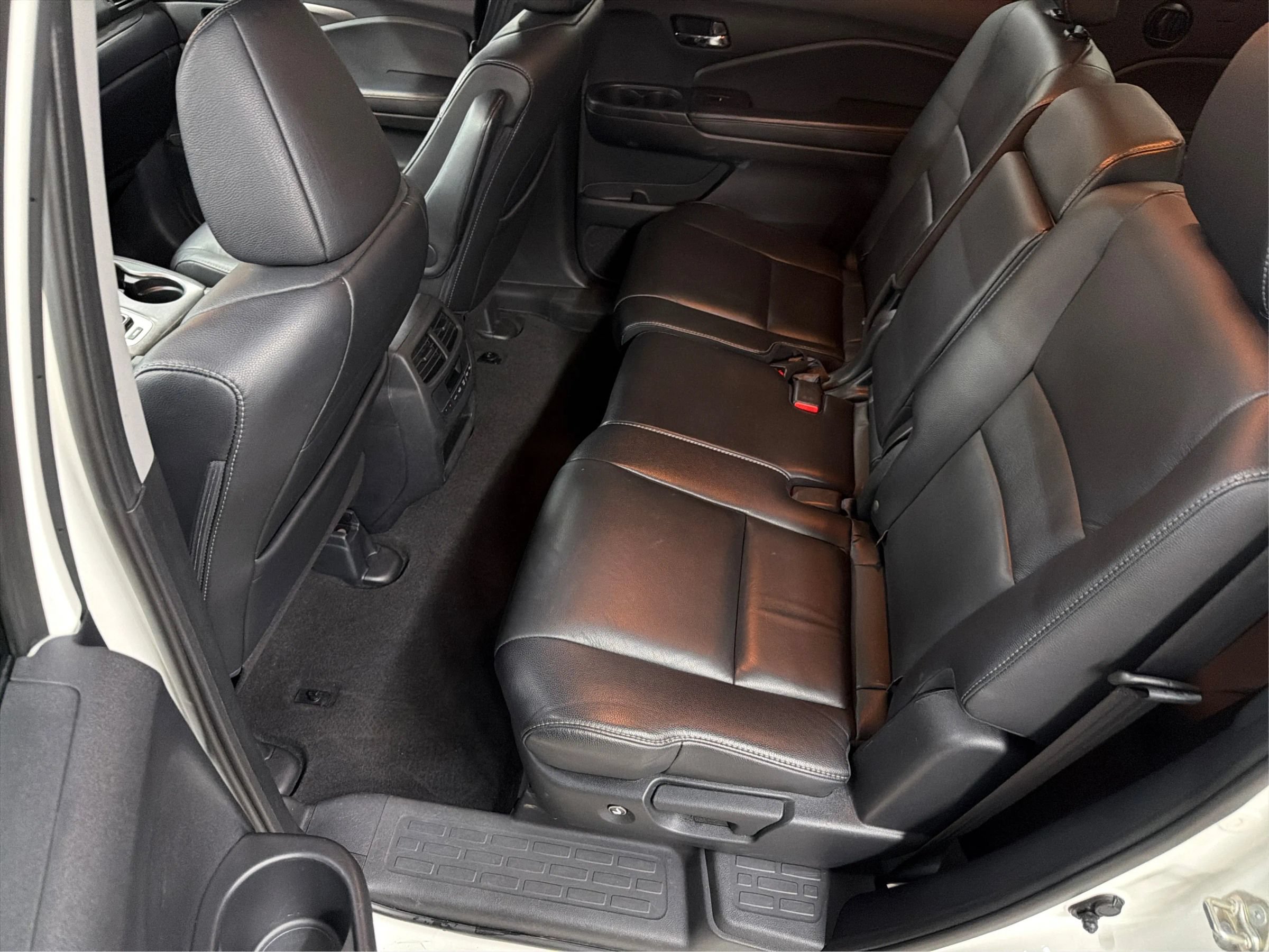 Used 2018 Honda Pilot EX-L image 30