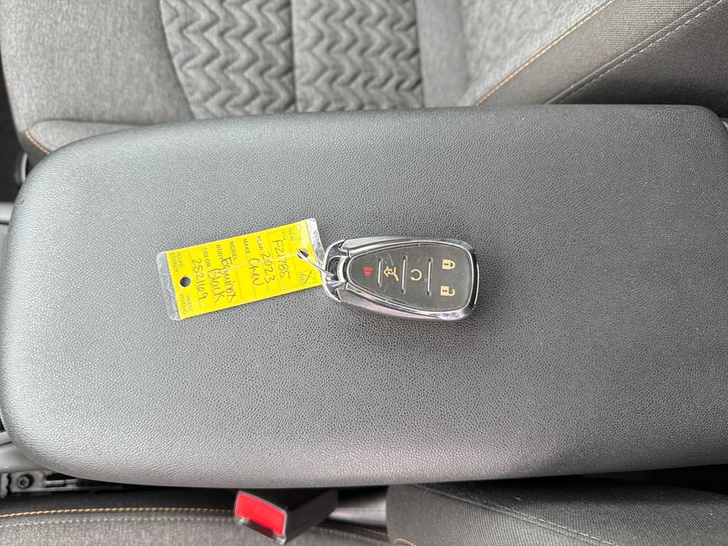 Used 2023 Chevrolet Equinox LT image 27
