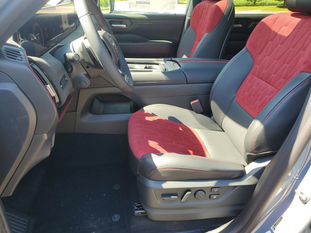 New 2026 Nissan Armada NISMO AWD/4WD image 19