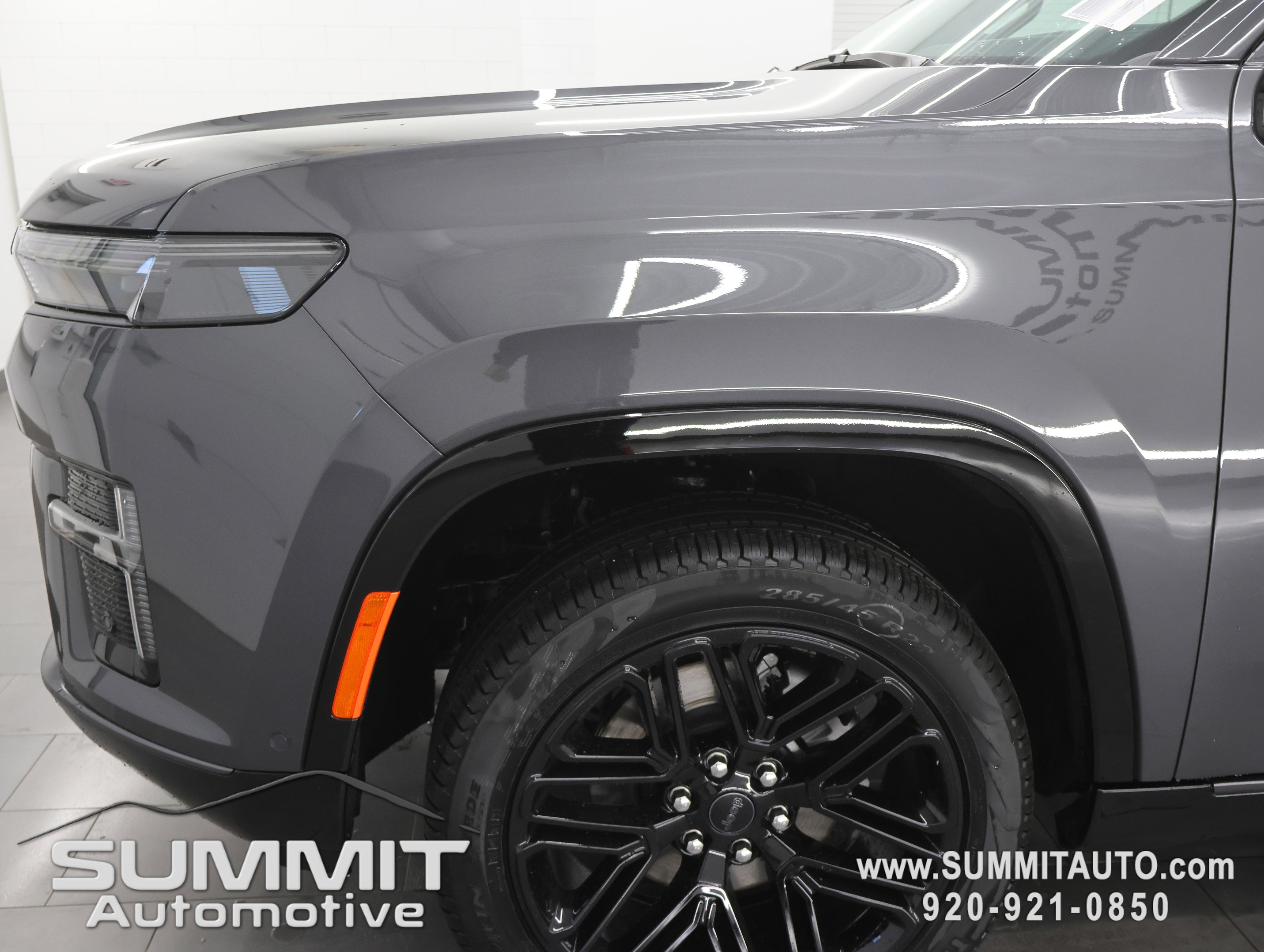 New 2026 Jeep Grand Wagoneer L Limited image 40