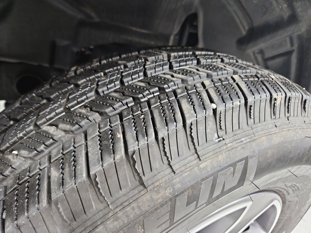 Used 2022 Jeep Wrangler Sport S image 28