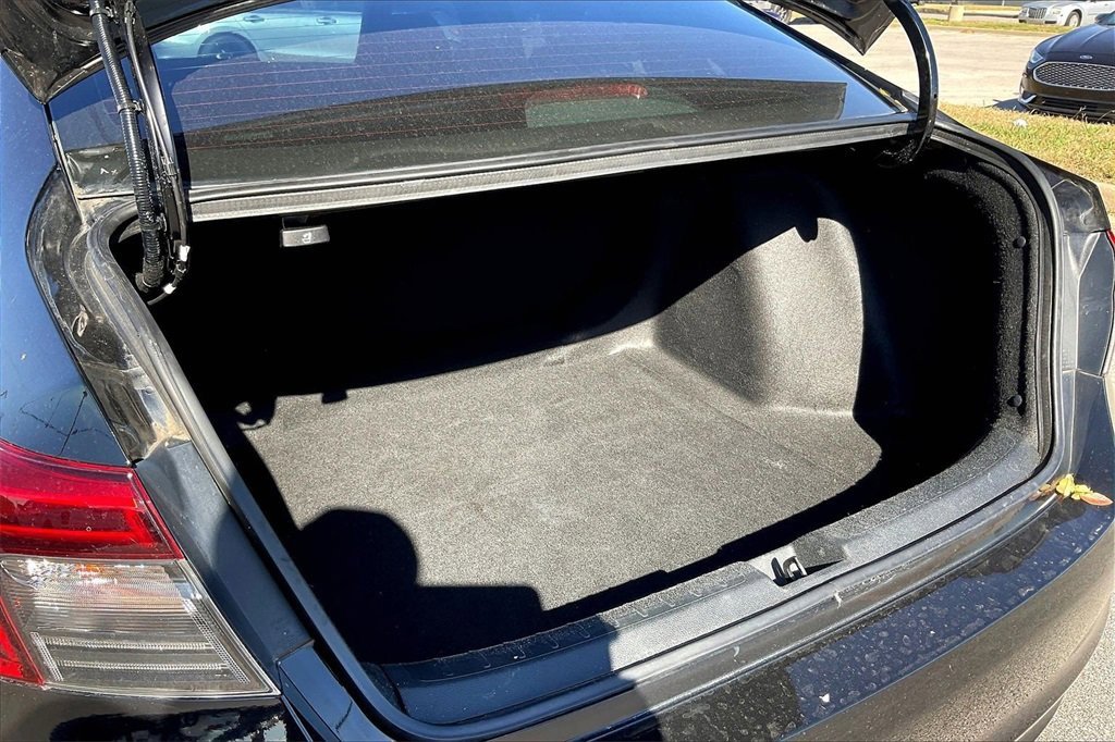 Used 2023 Honda Civic Sport image 12