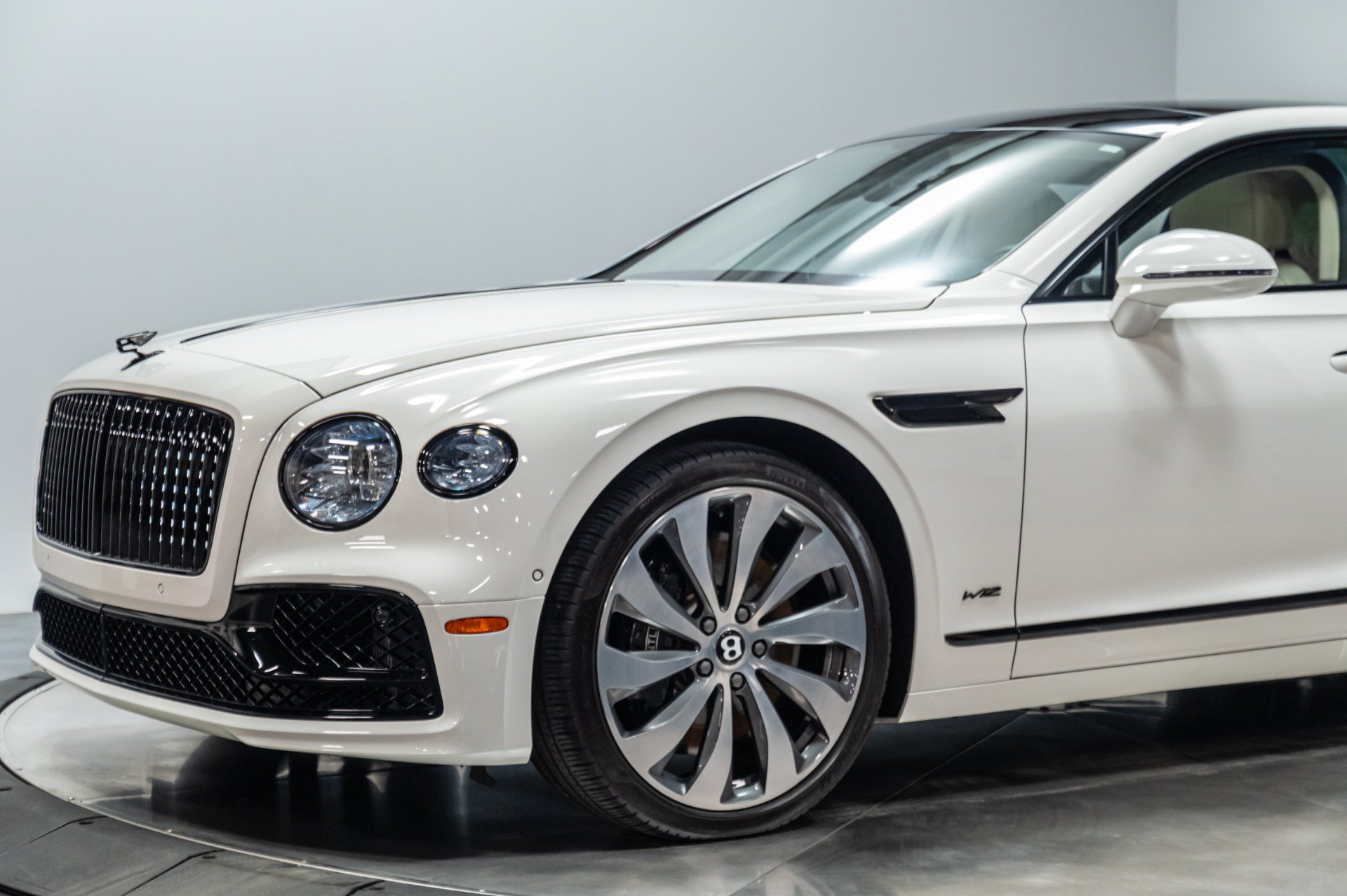 Used 2021 Bentley Flying Spur W12 AWD/4WD image 5