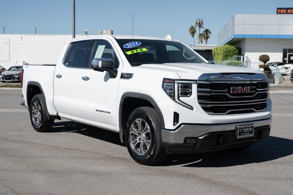 Used 2024 GMC Sierra 1500 SLT AWD/4WD image 1