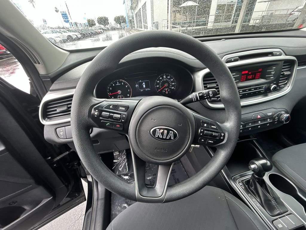 Used 2016 Kia Sorento L image 14