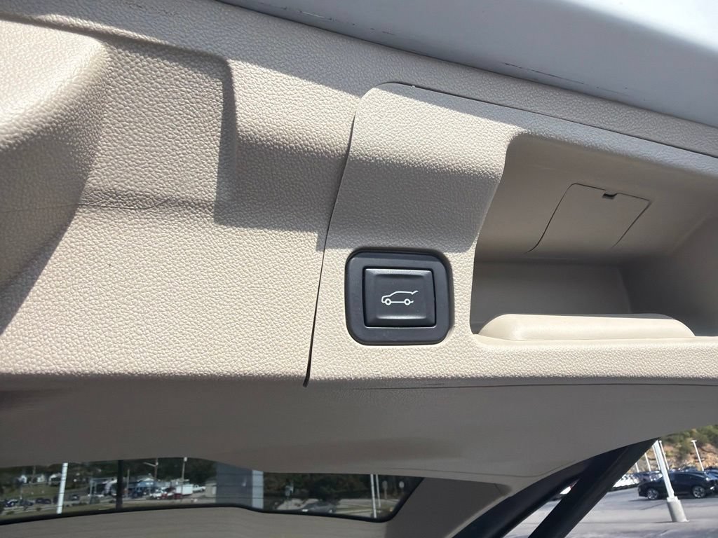 Used 2019 GMC Acadia Denali FWD image 9