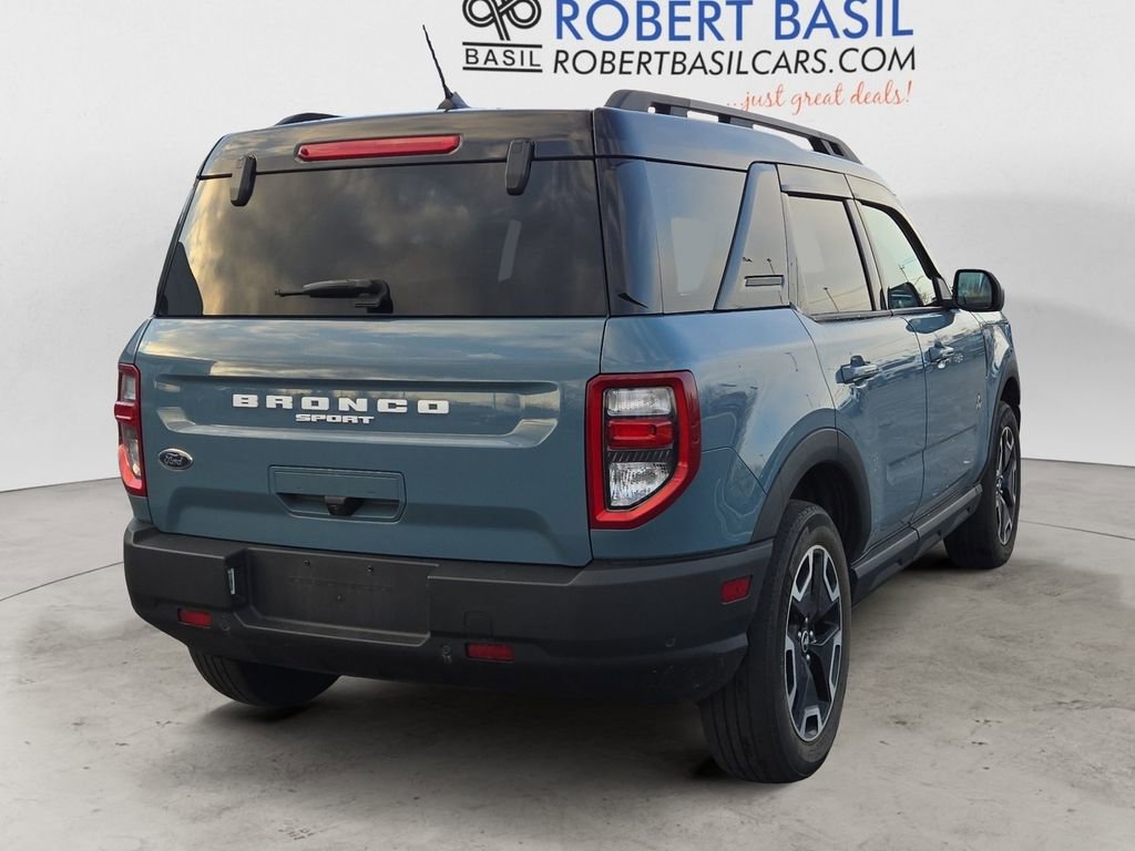 Used 2023 Ford Bronco Sport Outer Banks w/ Tech Package image 5