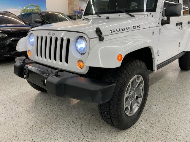 Used 2017 Jeep Wrangler Unlimited Rubicon w/ Connectivity Group image 34