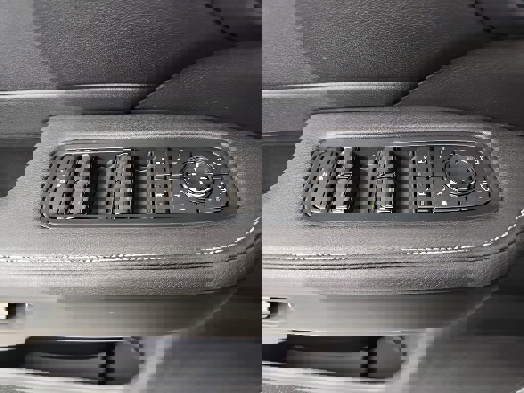 New 2026 Lexus TX 350 AWD image 28