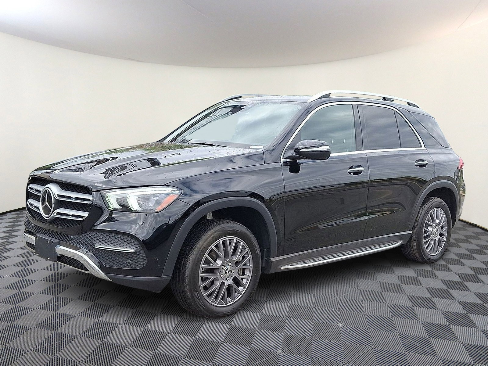 Used 2022 Mercedes-Benz GLE 350 4MATIC image 1