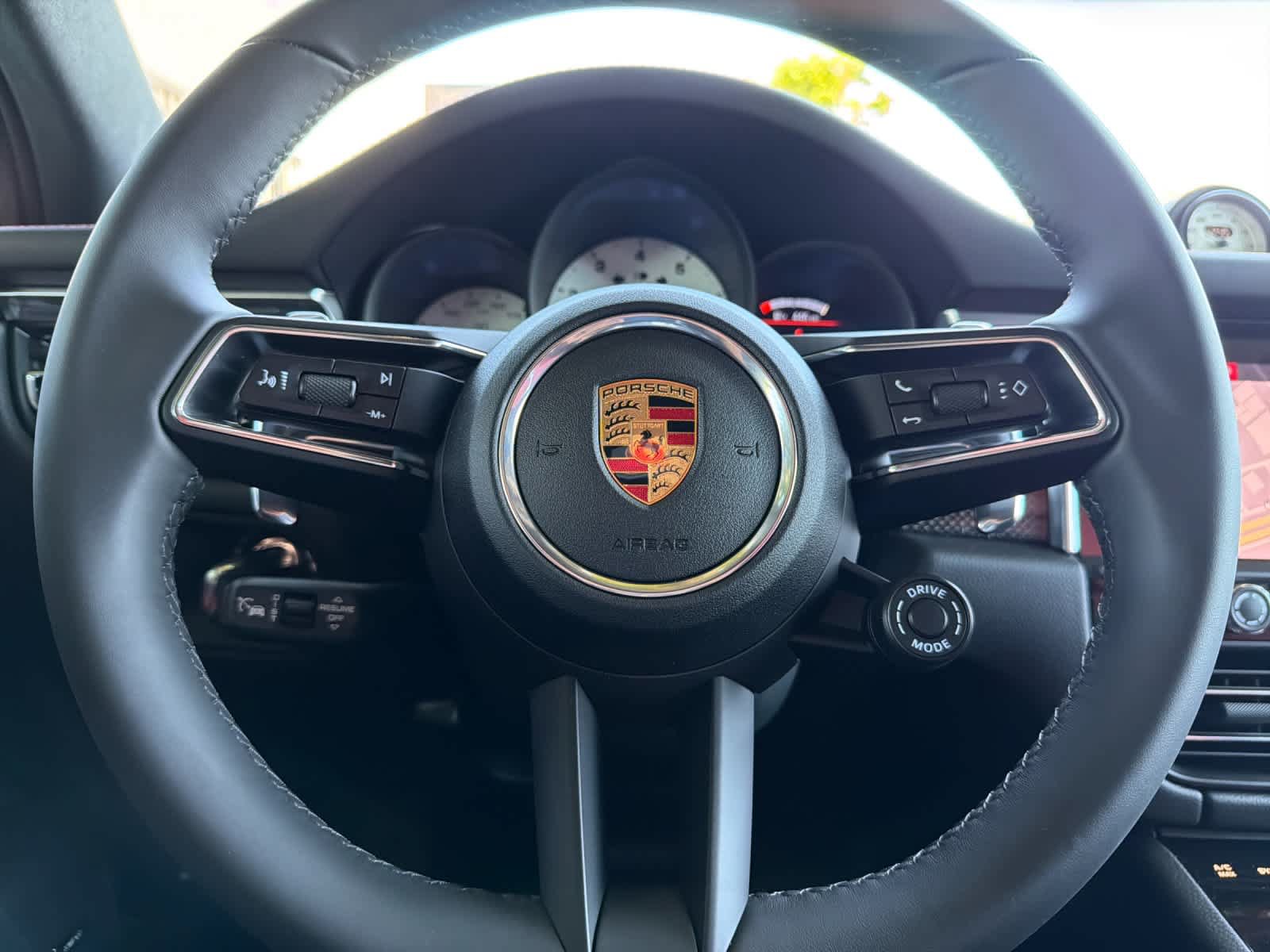New 2026 Porsche Macan GTS AWD/4WD image 25