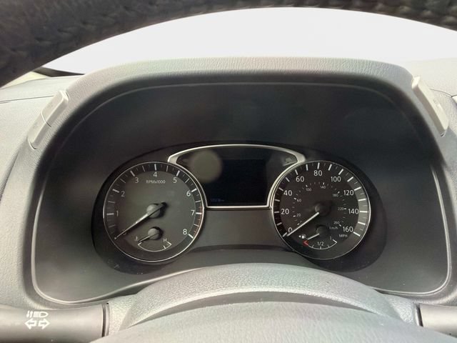 Used 2020 Nissan Pathfinder SV w/ Cargo Package FWD image 28